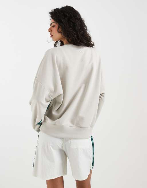 adidas Sportswear - Grå sweatshirt med mini-logo, 4 af 4