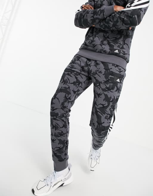 Adidas camouflage cheap joggers