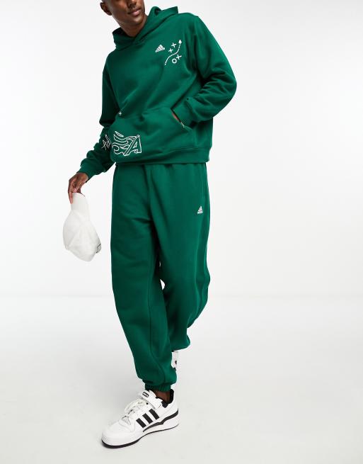 adidas Sportswear – Kapuzen-Sweatshirt in Dunkelgrün 