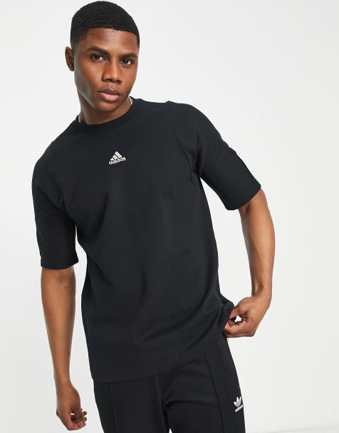 adidas – Sportswear – Lounge – T-Shirt in Schwarz mit aufgesticktem Logo - view 1