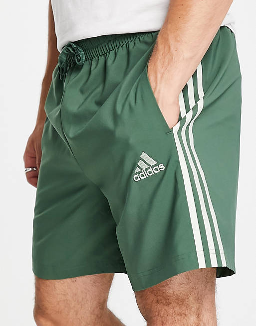 Adidas Asos Uomo Abbigliamento Pantaloni e jeans Shorts Pantaloncini Sportswear Pantaloncini verdi con 3 strisce 