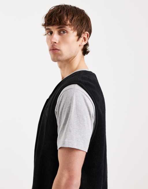 adidas Sportswear Sharp zip vest in black, 4 of 5
