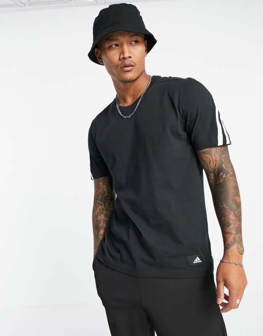 adidas - Sportswear - Sort slå-om-T-shirt med tre striber