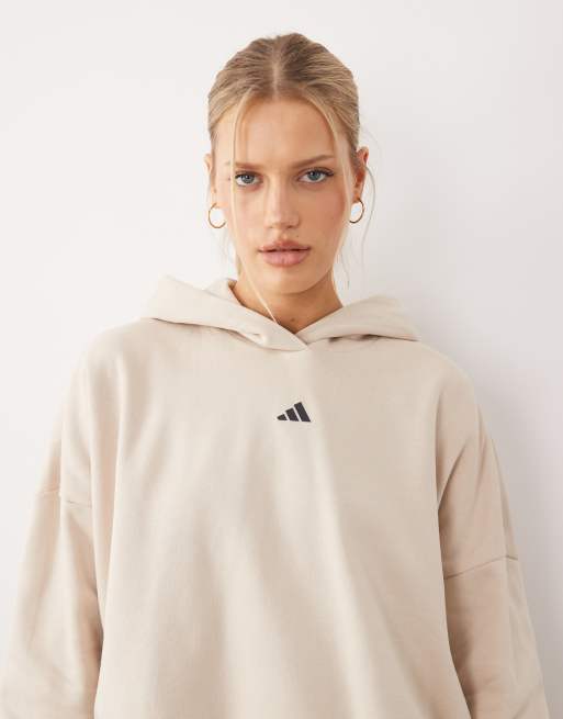 adidas Sportswear sudadera con capucha Three Stripes Studios en piedra y azul marino, 4 de 4