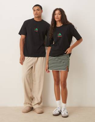 adidas Sportswear - T-Shirt in Schwarz mit Pizza-Grafikmotiv