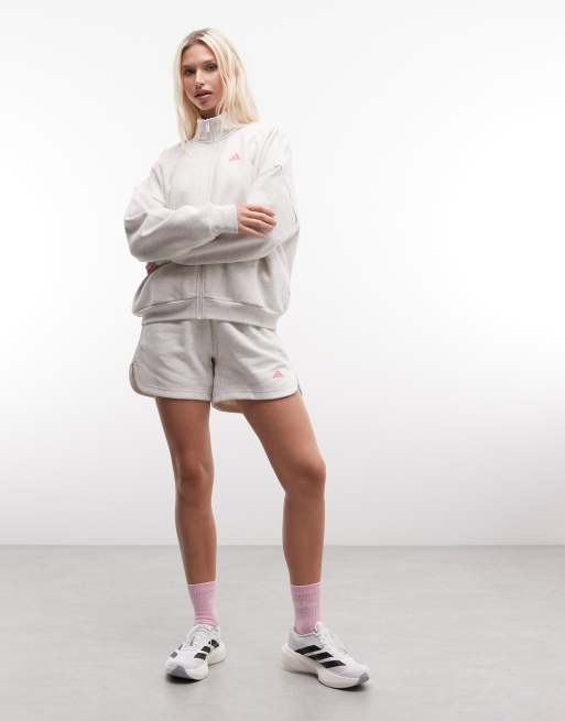 adidas Sportswear Three Stripes Studios Tracktop in Weiß und Pink, 3 von 4
