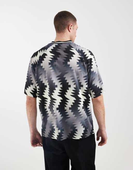 adidas Sportswear Tiro pattern jersey in grey and black, 5 of 5