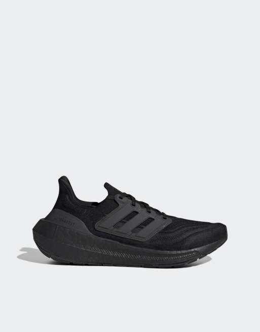 adidas Sportswear – Ultraboost – Leichte Laufsneaker in Schwarz