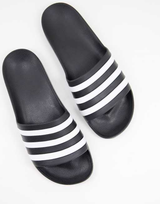 adidas Swim – Adilette – Czarno-białe klapki