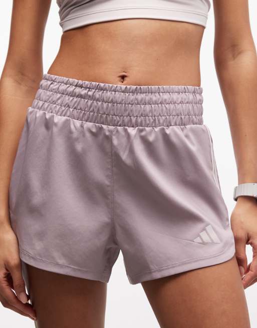 adidas szorty treningowe z wysokim stanem Pacer w kolorze figowym, 2 z 5
