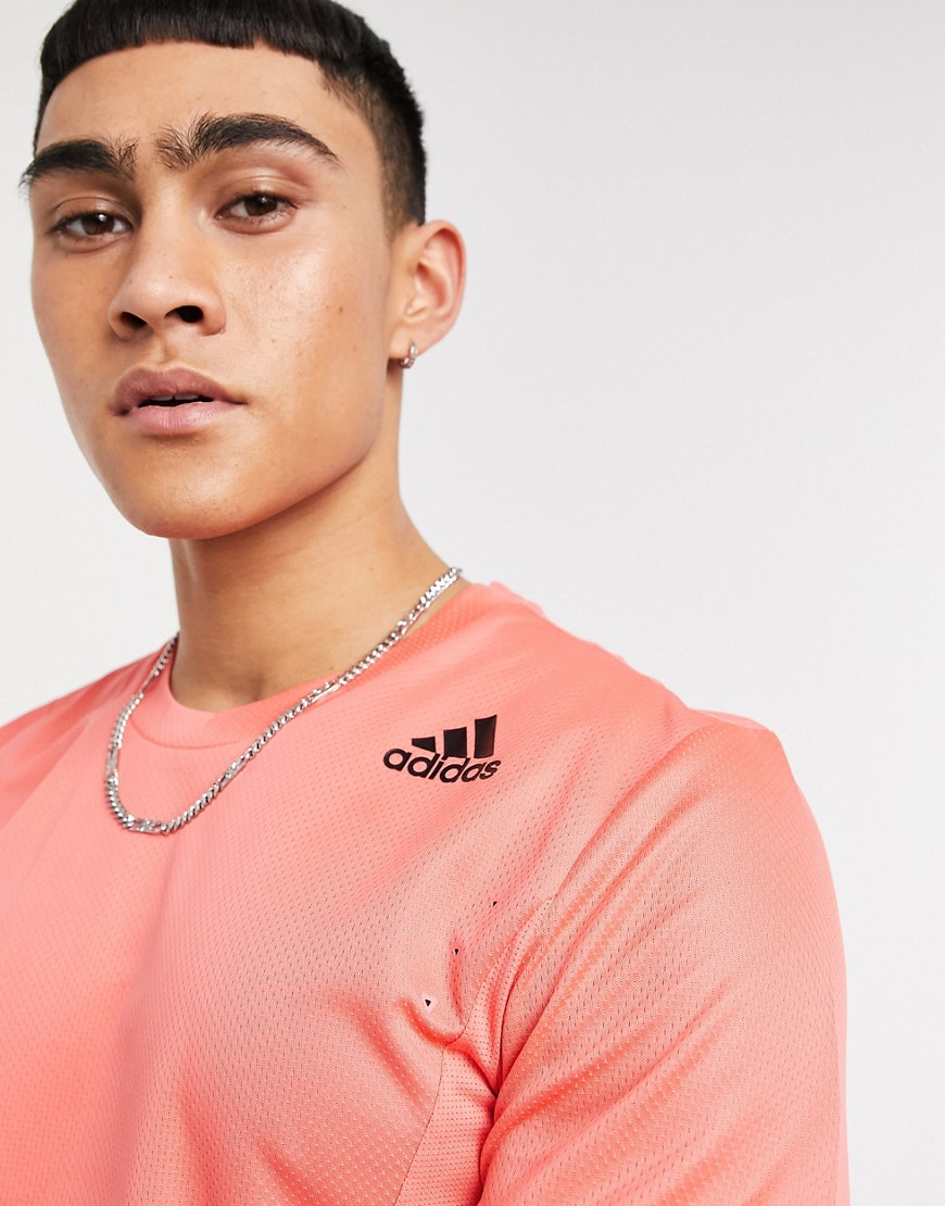 Adidas t-shirt in pink