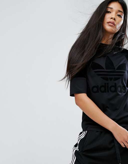 Adidas t shop shirt asos