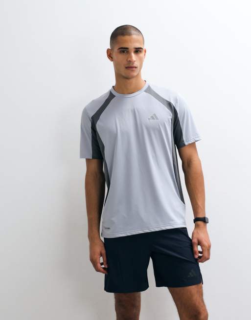 adidas teknisk tränings-t-shirt med blockfärg i grått, 2 av 5
