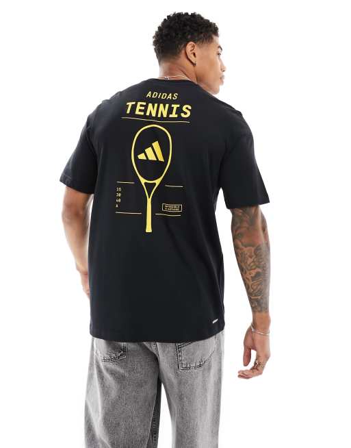 adidas Tennis - Sort T-shirt med grafisk print bagpå