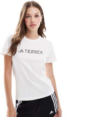 adidas Terrex - Classic - T-Shirt in Weiß mit Logo