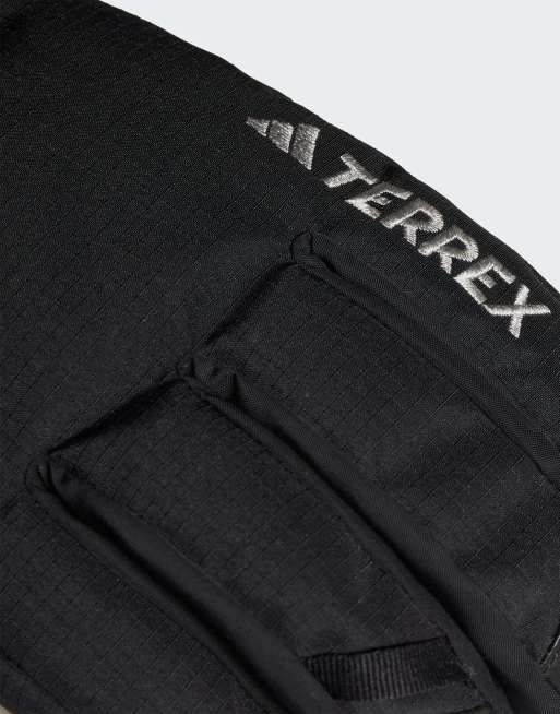 adidas Terrex  Gore-Tex Over-The-Cuff  Handschuhe in Schwarz | ASOS