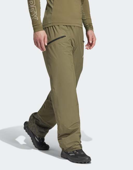 adidas Terrex – Multi 2l Rain.Rdy – Isolierende Hose in Olive Strata
