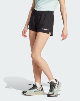 adidas Terrex - Multi Trail - Lauf-Shorts in Schwarz