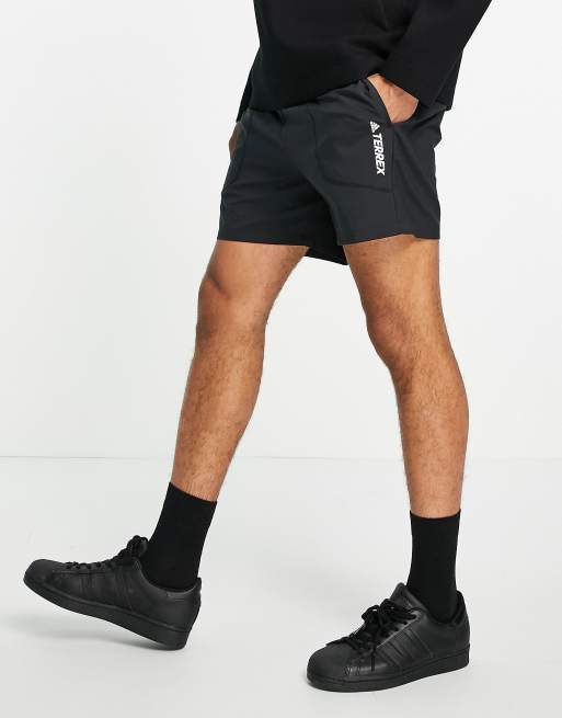 adidas - Terrex - Sorte shorts