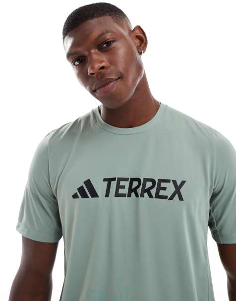 adidas - Terrex - T-shirt met groot logo in saliegroen - view 1