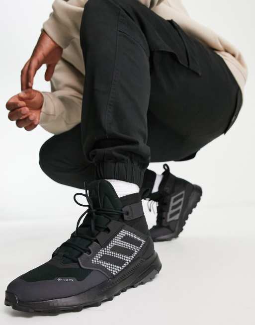 adidas – Terrex Trailmaker GTX – Svarta sneakers med halvhöga skaft 