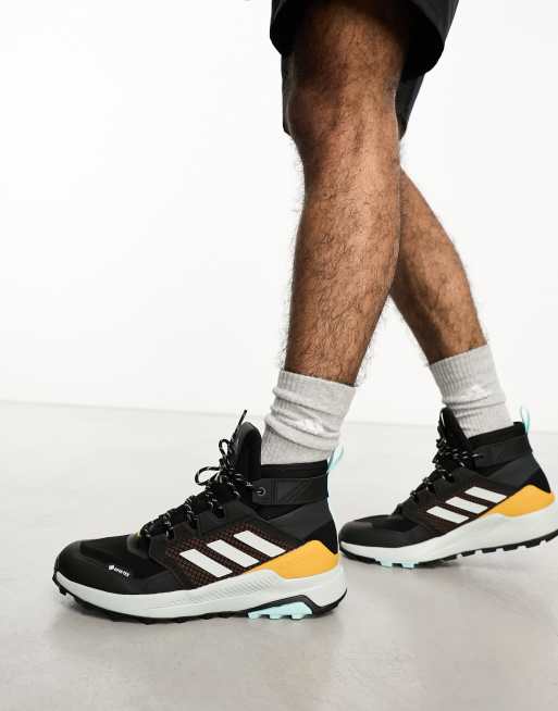 adidas - Terrex Trailmaker - Halfhoge Gore-TEX laarzen in zwart en grijs, 3 van 4