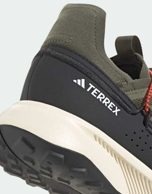 adidas – Terrex Voyager 21 Travel – Olivgröna skor, 2 av 3