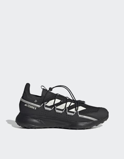 adidas Terrex Voyager trainers in black - view 1
