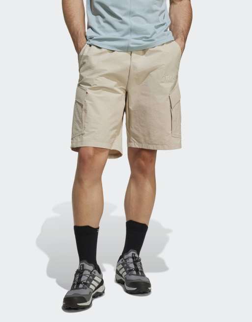 adidas - Terrex Xploric - Cargoshorts in wonder beige
