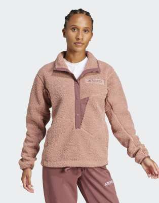 adidas - Terrex Xploric - Hochfloriges Fleece-Pullover-Sweatshirt in Warm Clay-Braun