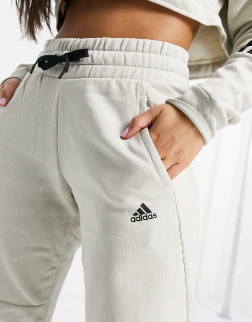 Adidas training 3 stripe 2025 oversized joggers in grey