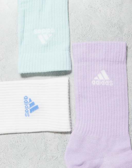adidas Training – 3er-Pack Crew-Socken in Blau, Weiß und Flieder, 2 von 3