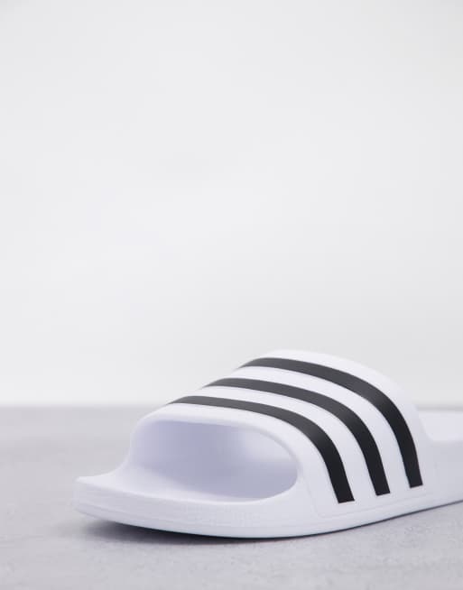 adidas - Training - Adilette - Slippers in wit en zwart , 4 van 4