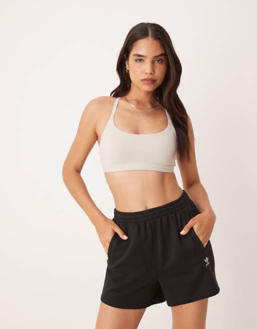 adidas Training - All Me - Reggiseno sportivo color pietra a sostegno leggero