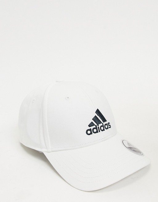 adidas Training cap in white
