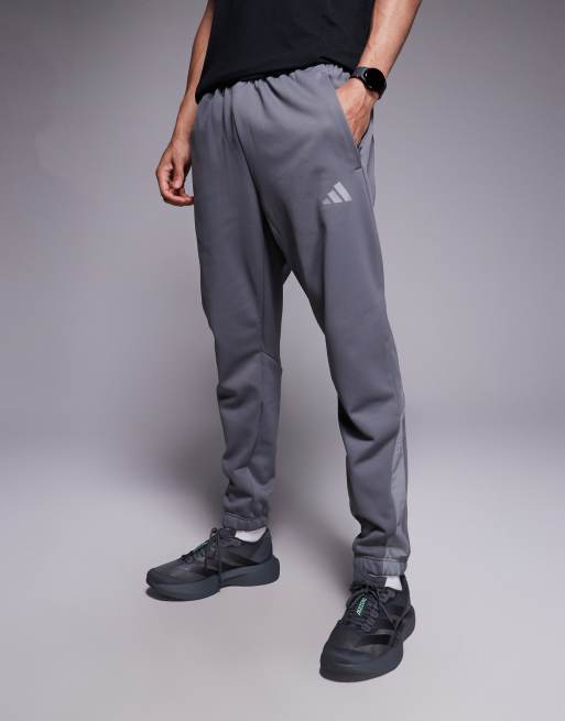 adidas Training Climawarm trackies in grey, 3 of 5