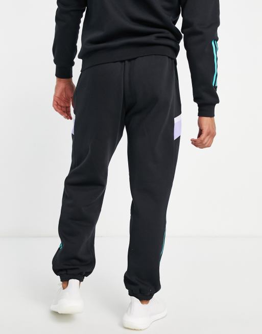 Adidas originals joggers with 2025 colour blocking in black