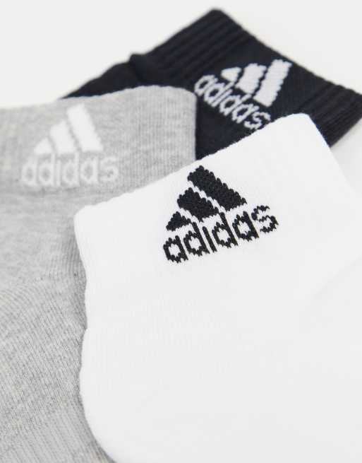 adidas Training - Confezione da 3 paia di calzini alla caviglia imbottiti multicolore, 2 di 4