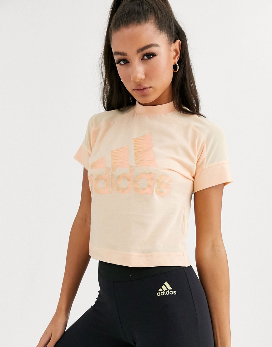 Adidas - Training - Cropped T-shirt in beige