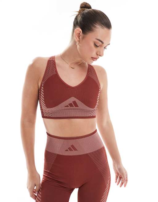 adidas Training – D4T – Bordowy biustonosz sportowy zapewniający lekkie wsparcie