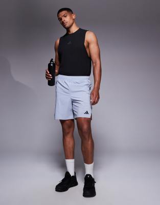 adidas Training – D4T – Grå, stickade shorts - view 1