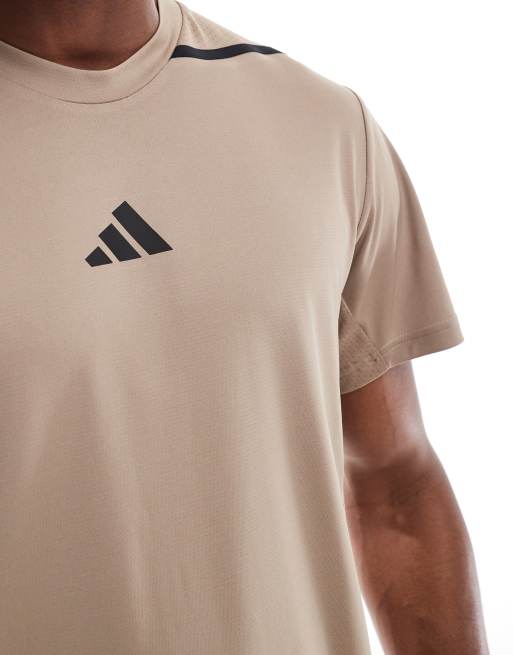 adidas - Training - D4T Pro-Series - T-shirt in krijtachtig bruin , 3 van 4