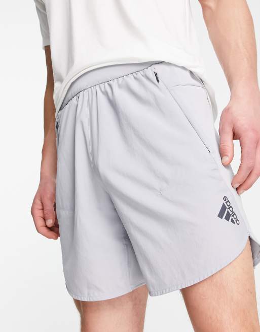 adidas Training – Design 4 Sport – Szare szorty