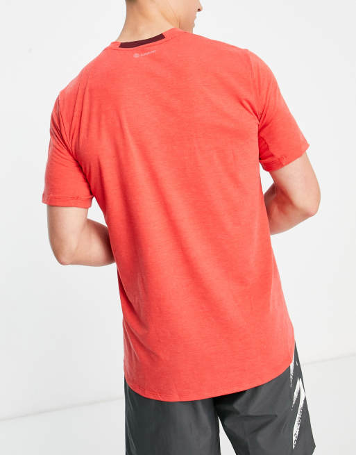 adidas Training Design for Training T shirt in rood ASOS