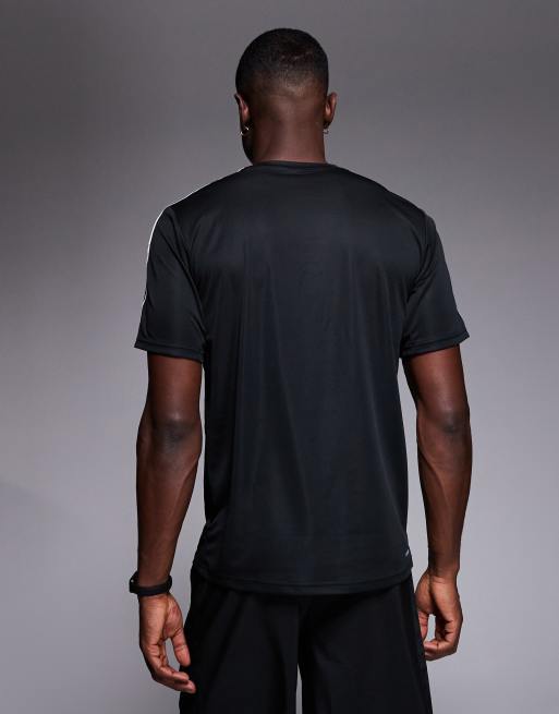 adidas - Training Essential - T-shirt nera con 3 strisce, 3 di 5