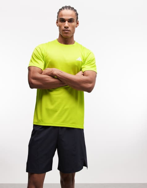 adidas Training Essentials 3-stribet T-shirt i grøn - view 1