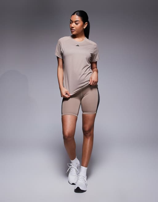 adidas Training - Essentials - Lysebrun T-shirt med rund hals, 3 af 4