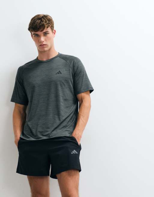 adidas Training essentials shorts in black, 4 of 5