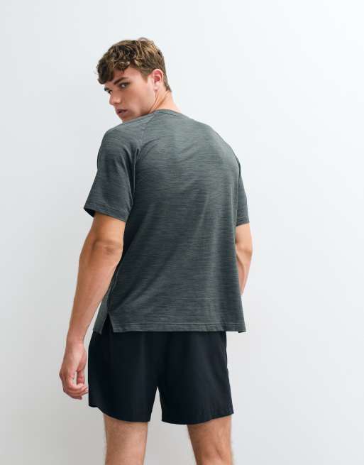 adidas Training essentials shorts in black, 5 of 5