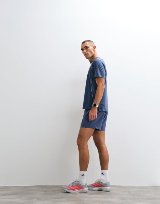 adidas Training Essentials szorty tkane w kolorze granatowym, 3 z 5